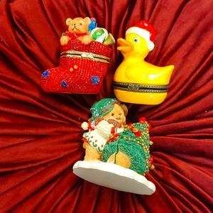 Lot of holiday  decor that opens